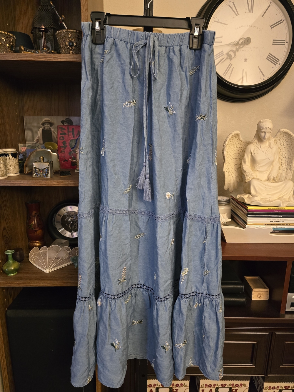 Indigo Rose Tencel Embroidered Chambray Tiered Maxi Skirt Boho Prairie Size M - Picture 2 of 6
